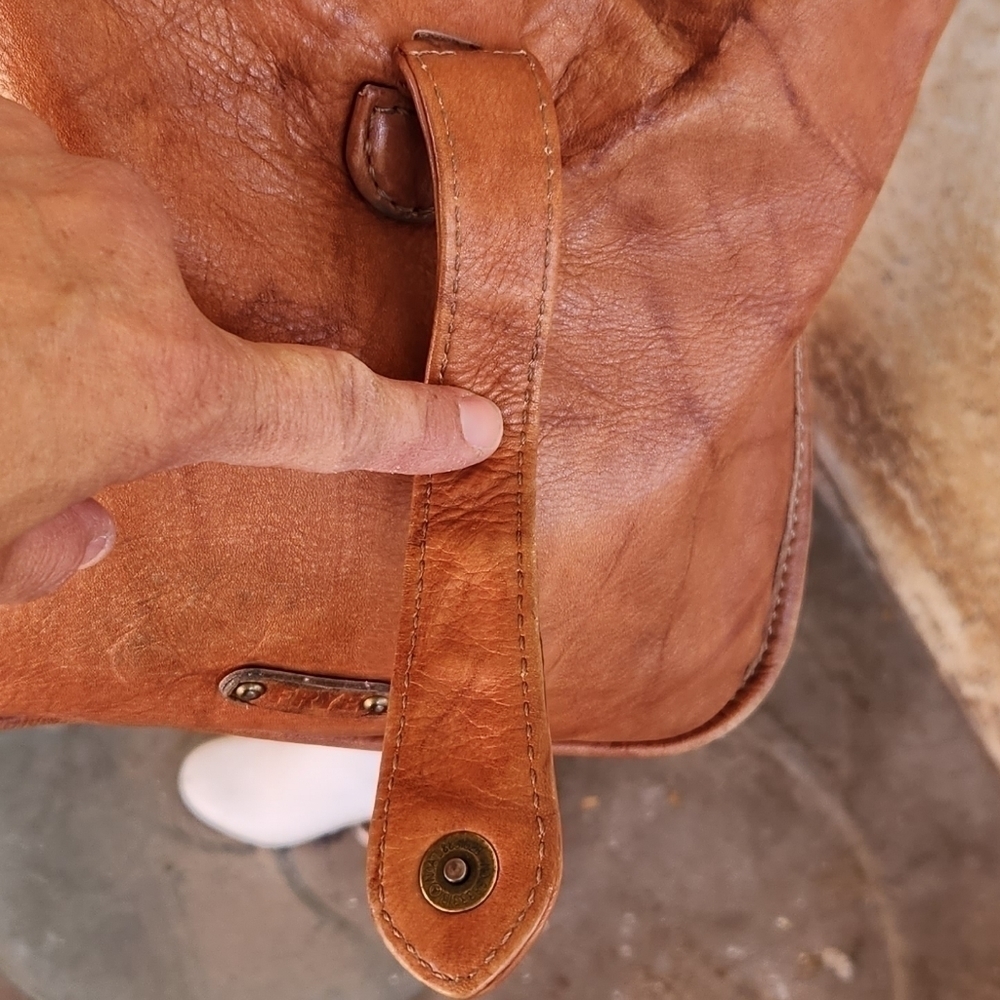 Frye Leather Western Madison Cross Body - Picture 6 of 14